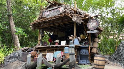 Jungle Cruise Outfit: Unveil the Adventure of the Wild with Style