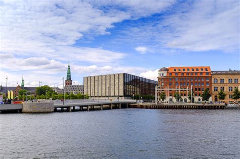 København: En Vejledning til den Danske Hovedstad