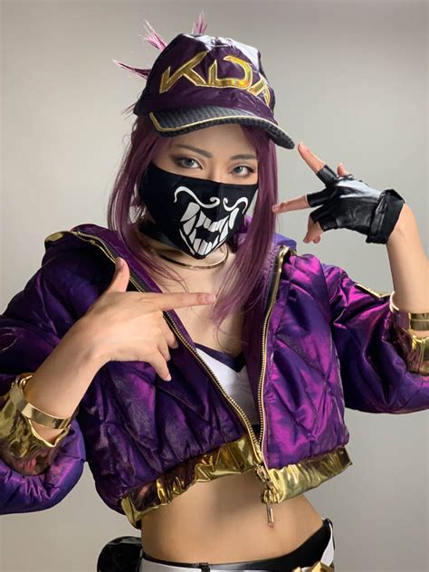 KDA Akali Cosplay: Embracing the Shadow Assassin's Allure