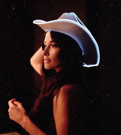 Kacey Musgraves: The Cosmic Cowgirl with a Heartland Heart