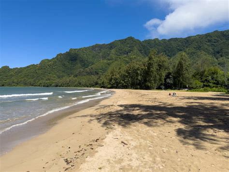 Kahana Bay Beach Park: 7,000 Feet of Paradise