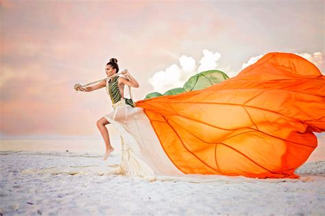 Kamali: The Visionary Designer Who Transformed Silk Parachutes into Fashion Art