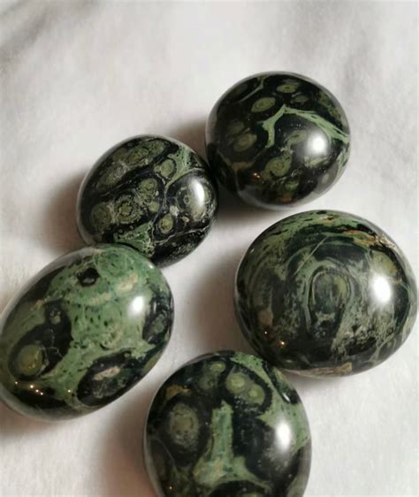 Kambaba Jasper: A Stone of Peace, Nurturing, and Growth