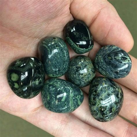 Kambaba Jasper: A Stone of Serenity and Nurturing Energy