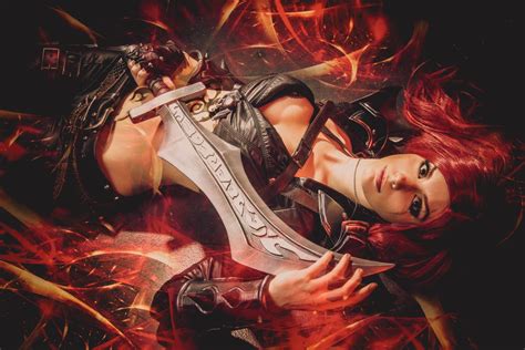 Katarina Cosplay: Embracing the Fiery Huntress