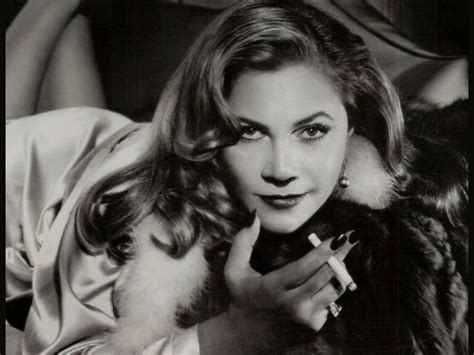 Kathleen Turner: A Hollywood Icon with a Timeless Legacy