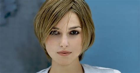 Keira Knightley Nua: Uma Exploração da Beleza Natural