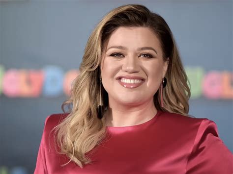 Kelly Clarkson's American Idol Journey: From Humble Beginnings to Superstardom