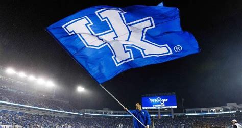 Kentucky Wildcats, Unite!