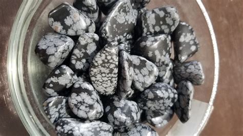 Key Applications of Tumbled Obsidian