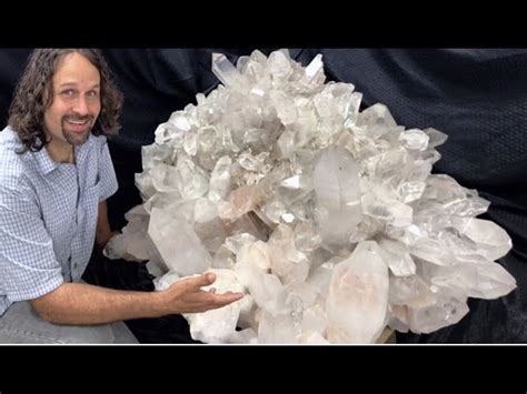 Key Benefits of Giant Quartz Crystals: