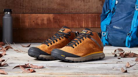 Key Considerations in Choosing Men's Walking Shoes