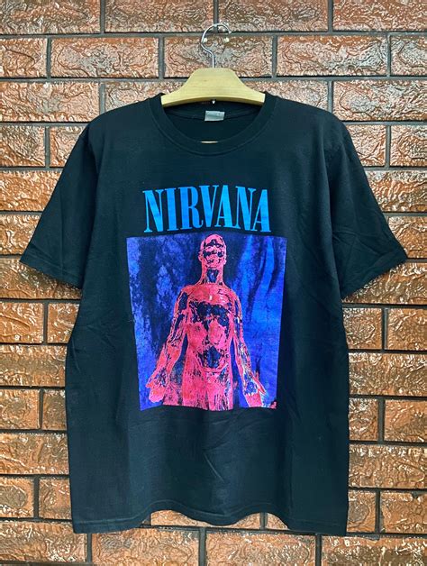 Key Elements of Nirvana T-Shirts