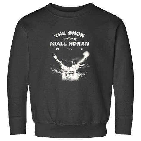 Key Features of Niall Horan Sweatshirts