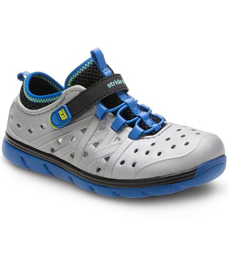 Key Features of Stride Rite Water Shoes