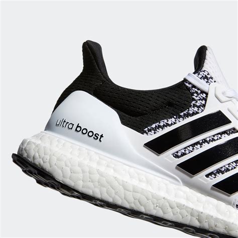 Key Features of the Ultra Boost 1.0: