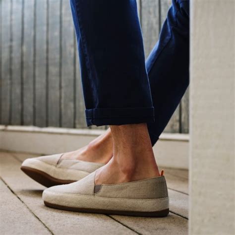 Kick Off in Style: A Guide to the Ultimate Slip-On Shoes for Men