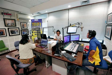 Kieran Penyampai Radio: Strategi Efektif dan Dampak Positif di Industri Penyiaran