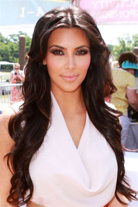 Kim Kardashian Long Wavy Hairstyle Lace Front Wig 24 Inches