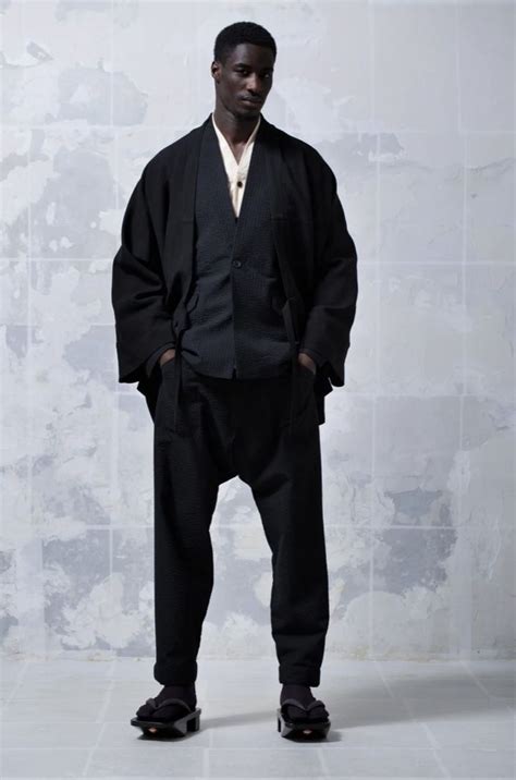 Kimono Shirt Mens: A Timeless Fashion Statement