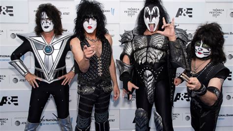 Kiss Sells Catalog