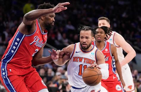 Knicks vs 76ers: A Battle for 5th Place in the East