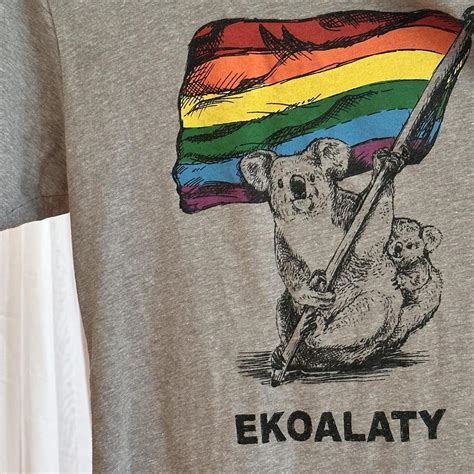 Koala Tea Shirts: The Perfect Way to Show Your Australian Pride