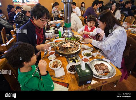 Korea's Family Restaurant Phenomenon: A 10,000-Plus Guide