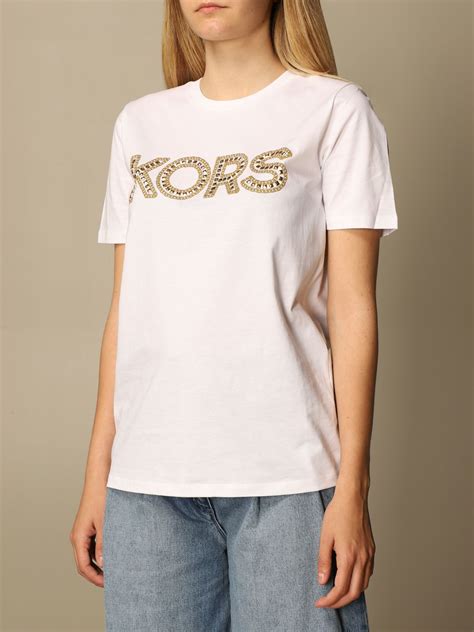 Kors T-Shirt: Elevate Your Style with Sophisticated Elegance