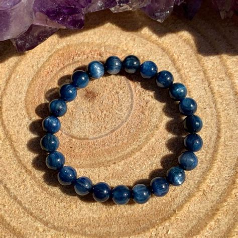 Kyanite Bracelet: Discover the Shimmering Blue Gemstone's Enchanting Allure