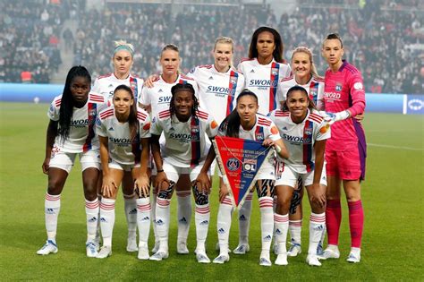 L'Olympique Lyonnais Féminin : Une Dynamique Imparable