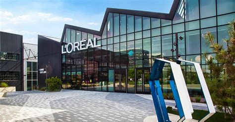 L'Oréal Singapore: A Comprehensive Overview of the Global Beauty Giant's Regional Headquarters