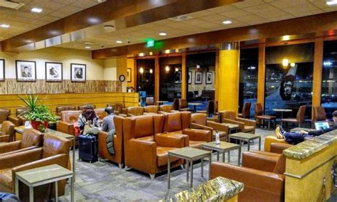 LAX Lounges Priority Pass: Unlocking 5 Premium Havens