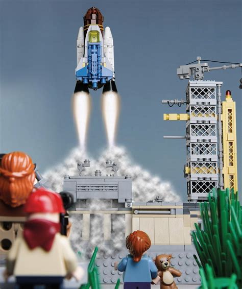 LEGO Space Building the Future Doc