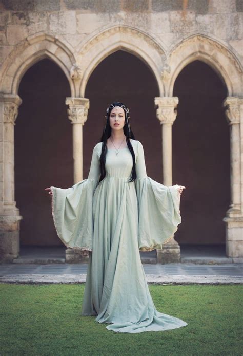 LOTR Arwen Costume: Embodying Elven Elegance