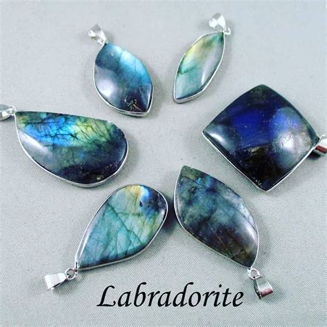 Labradorite Pendant: A Stone of Transformation and Protection