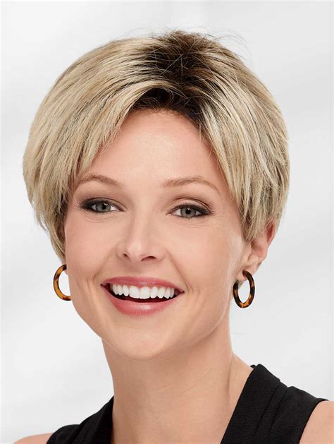 Lace Front Fashionable Boycuts Straight Short Wigs