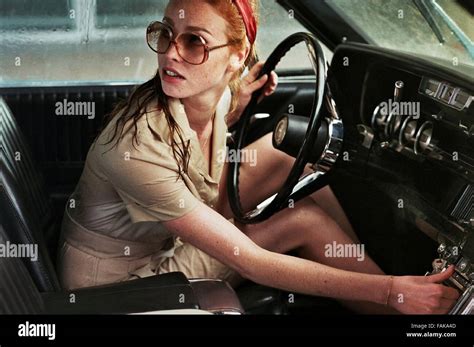 Lady in the Car With Glasses and a Gun PDF