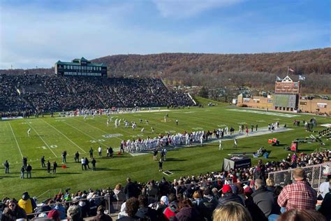 Lafayette vs. Lehigh: A Comprehensive Comparison