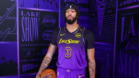 Lakers Unveiling New Jersey with Unprecedented Features