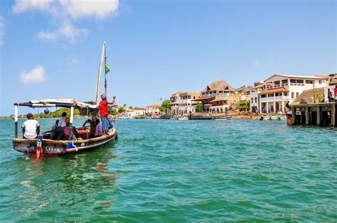 Lamu Kenya s Enchanted Island Reader