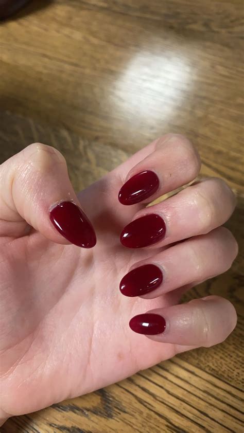 Lana's Nails: A Detailed Examination of Their Beauty and Versatility