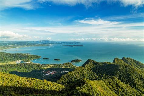 Langkawi: Pulau Permata Kedah yang Menawan