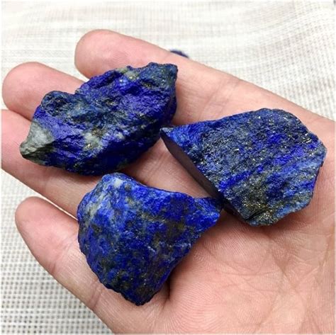 Lapis Lazuli: A Gemstone of Intrigue and Tradition