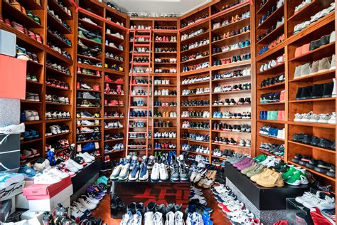 Largest selection of Jordan shoes: