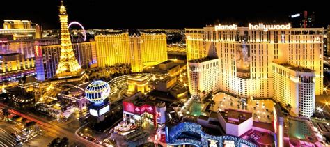 Las Vegas: The Ultimate Guide to Casinos with Hotels