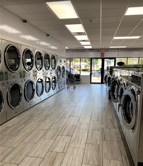 Laundromat 101: Finding the Perfect Laundromat Near You