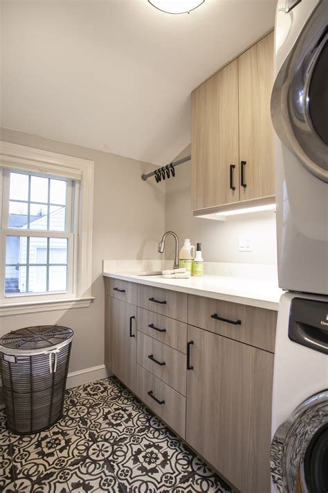 Laundry Room Base Cabinets: The Foundation of a Functional Space