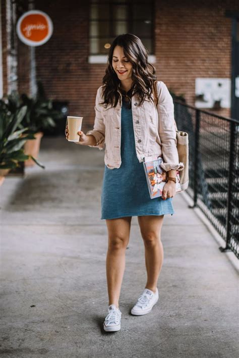 Lavender T-Shirt Dress: A Versatile and Timeless Fashion Statement