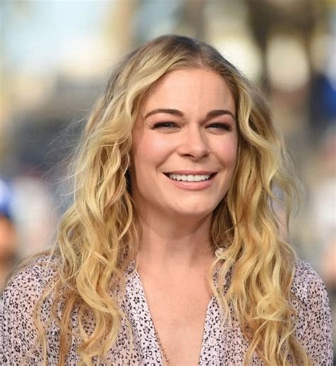 Leann Rimes Net Worth: Stardom and Success